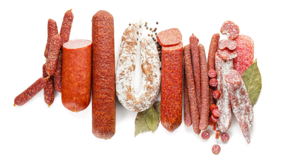 Brochette de saucisses, charcuterie